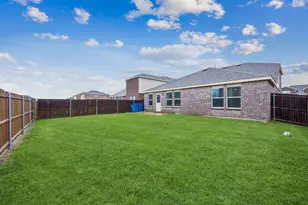 1065 Castroville Dr, Forney, TX 75126 - Photo 27