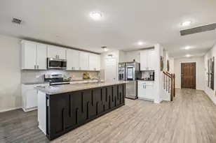 1065 Castroville Dr, Forney, TX 75126 - Photo 5