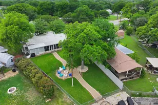 3703 Hartwood Dr, Granbury, TX 76049 - Photo 25