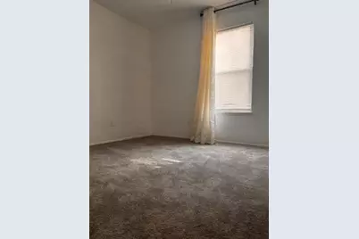 5738 Valley Mills Drive, Garland, TX 75043 - Photo 9