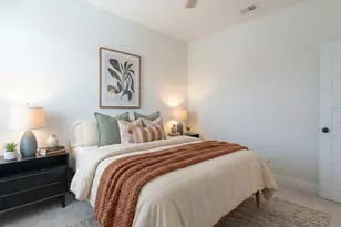 532 E 2nd St, Irving, TX 75060 - Photo 25