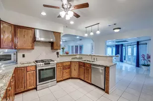 6106 Meadow Crest Dr, Dallas, TX 75230 - Photo 13