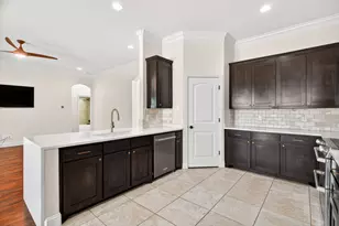 7320 Spring Ranch Ct, Godley, TX 76044 - Photo 17