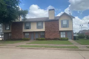 2826 Wimbledon Ct, Garland, TX 75041 - Photo 3