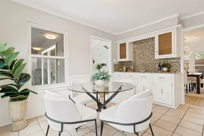 9517 Fallbrook Drive, Dallas, TX 75243 - Photo 15