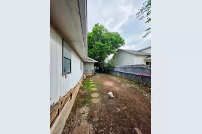 417 W Huffman Street, Krum, TX 76249 - Photo 23