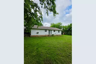 417 W Huffman Street, Krum, TX 76249 - Photo 19