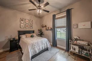 105 Hondo Cir, Millsap, TX 76066 - Photo 19