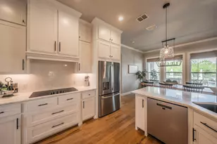 105 Hondo Cir, Millsap, TX 76066 - Photo 13