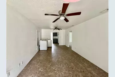 5312 Dimple Jackson Street, Dallas, TX 75210 - Photo 7