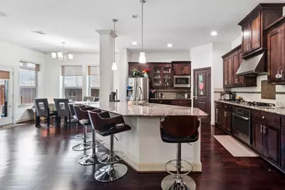 6715 Castillo Street, Irving, TX 75039 - Photo 5
