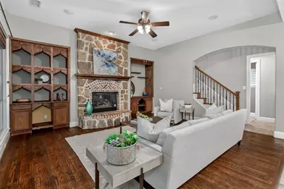 904 Crestmoor Drive, Allen, TX 75013 - Photo 9