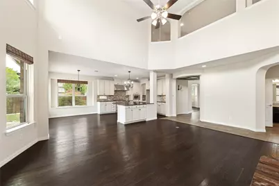 12571 Valley Spring Drive, Frisco, TX 75035 - Photo 13