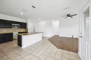 2601 Stonewall Ln, Fort Worth, TX 76123 - Photo 9