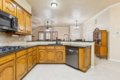 6316 Fall River Drive, The Colony, TX 75056 - Photo 13
