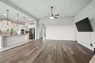 1089 Flagstone Dr, Weatherford, TX 76085 - Photo 9