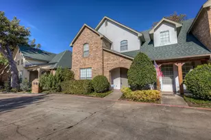 5855 Pecan Chase, Benbrook, TX 76132 - Photo 3