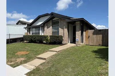 10259 Sand Springs Avenue, Dallas, TX 75227 - Photo 1