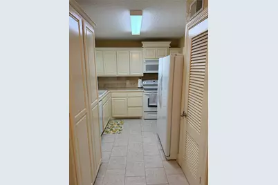 2302 S 38th Street, Abilene, TX 79605 - Photo 9