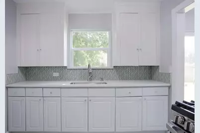 1420 Lawrence Road, River Oaks, TX 76114 - Photo 21