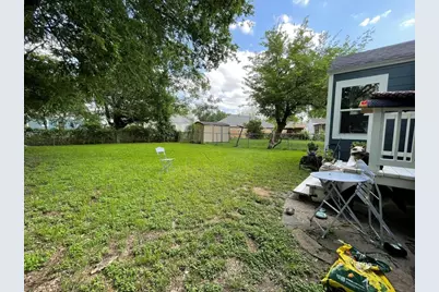 1420 Lawrence Road, River Oaks, TX 76114 - Photo 11