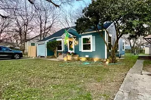 1420 Lawrence Rd, River Oaks, TX 76114 - Photo 1