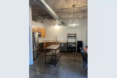 1001 Belleview Street #202, Dallas, TX 75215 - Photo 17