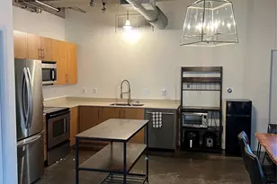 1001 Belleview St, Dallas, TX 75215 - Photo 17