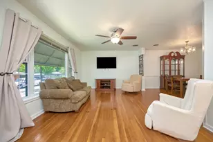 2716 Spruce Park Dr, Richland Hills, TX 76118 - Photo 3