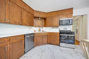 2716 Spruce Park Dr, Richland Hills, TX 76118 - Photo 11