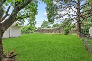 218 Texoma Dr, Whitesboro, TX 76273 - Photo 25