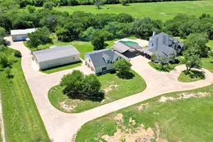 909 Higginbotham Ln, China Spring, TX 76633 - Photo 35