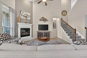 11713 Lake Front Dr, Frisco, TX 75036 - Photo 9