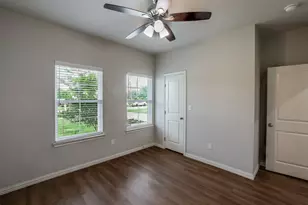 370 S Pecan St, Milford, TX 76670 - Photo 19