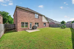 5920 Ivy Glen Dr, Grand Prairie, TX 75052 - Photo 37