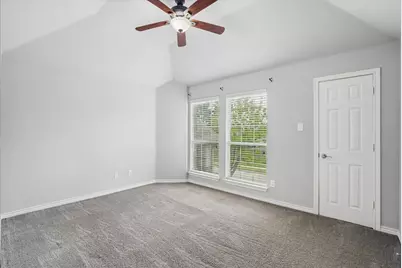 5856 Summerwood Drive, Grand Prairie, TX 75052 - Photo 21