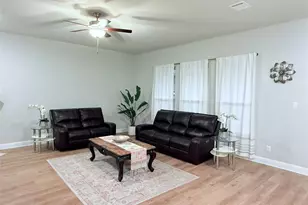 208 Hardwood Trl, Anna, TX 75409 - Photo 5