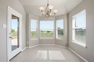 7229 Muirfield Dr, Cleburne, TX 76033 - Photo 7