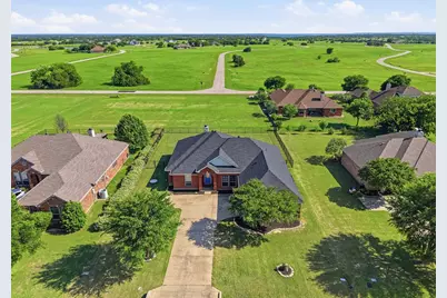 7229 Muirfield Drive, Cleburne, TX 76033 - Photo 31