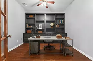 8708 Rugby Dr, Irving, TX 75063 - Photo 9