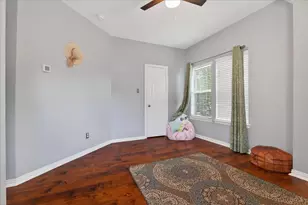 8708 Rugby Dr, Irving, TX 75063 - Photo 31