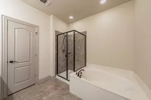 4205 Riverview Dr, Carrollton, TX 75010 - Photo 13