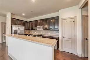 4205 Riverview Dr, Carrollton, TX 75010 - Photo 5