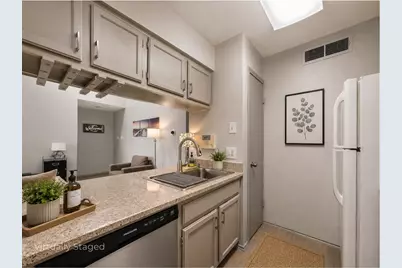 5750 Phoenix Drive #22, Dallas, TX 75231 - Photo 15