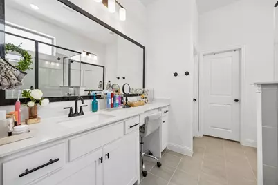 7035 Granbury Lane, Grand Prairie, TX 75054 - Photo 17