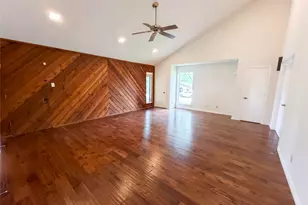 919 Rock Canyon Dr, Duncanville, TX 75137 - Photo 9