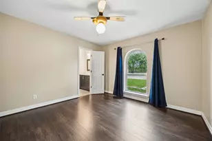 2507 Hawthorne Dr, Carrollton, TX 75006 - Photo 19