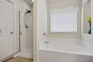 1408 Lauren Ln, Granbury, TX 76048 - Photo 15