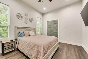 215 Idle Creek Ln, DeSoto, TX 75115 - Photo 17