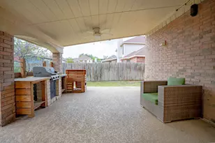 3415 Carnation Ct, Grand Prairie, TX 75052 - Photo 29